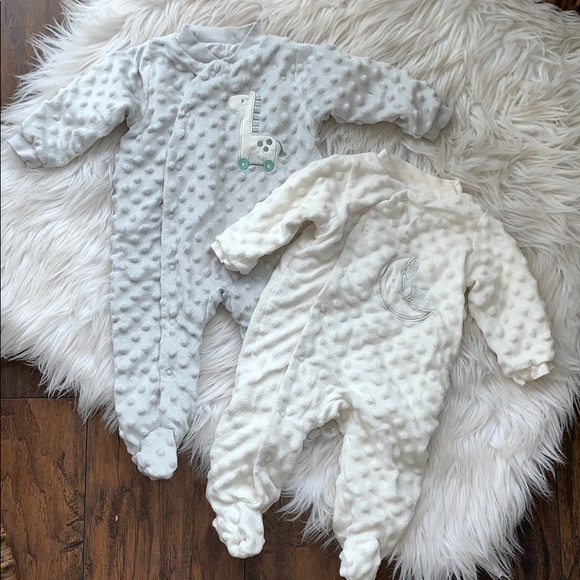 Adorable bumped pajama - Picture 1 of 1